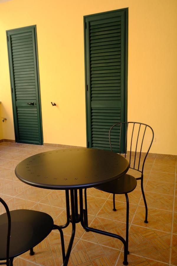 Matteotti Rooms Matera Bagian luar foto
