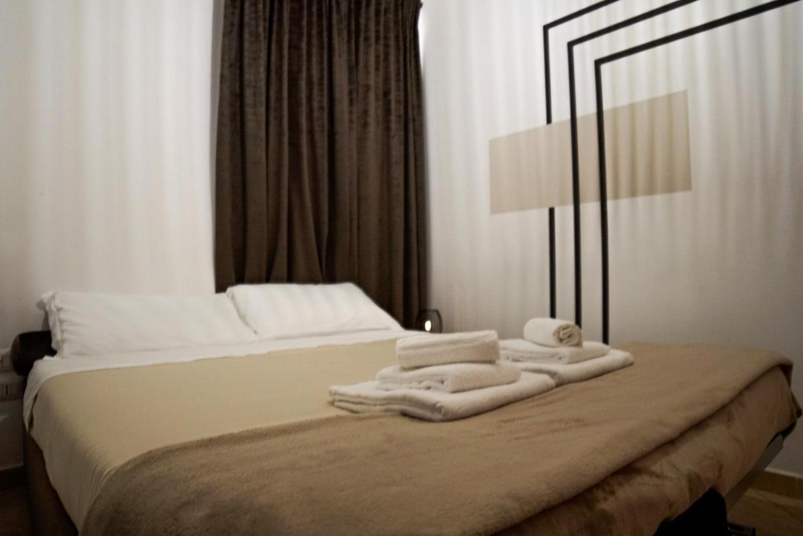 Matteotti Rooms Matera Bagian luar foto